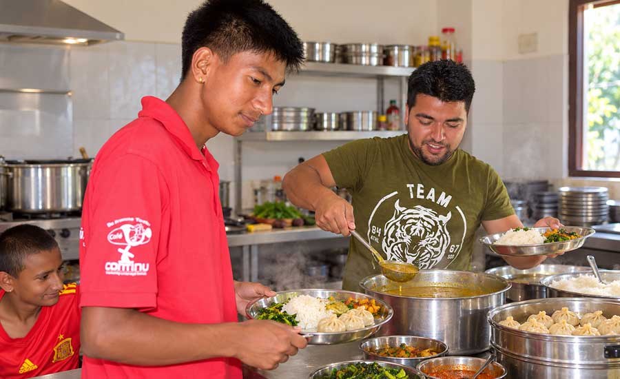 Cours de cuisine népalaise à Kathmandu – Expérience culinaire d’une journée complète